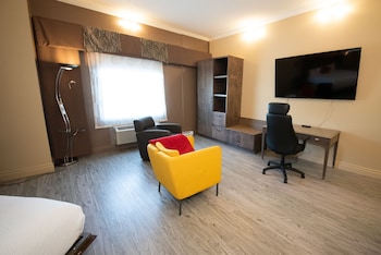 Executive Suite, 1 Queen Bed, Non Smoking