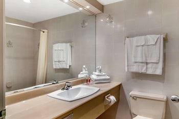 Standard Room, 2 Queen Beds, Non Smoking