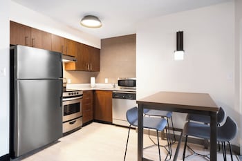 Suite, 2 Bedrooms
