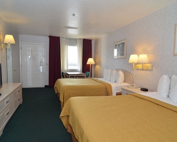 Standard Room, 2 Queen Beds, Non Smoking