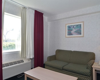 Standard Room, 2 Queen Beds, Non Smoking