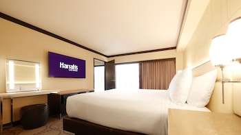 Mountain Tower Executive Suite, 1 King Bed, Non-Smoking