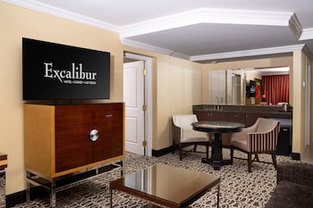 Newly Renovated Resort Luxury Suite