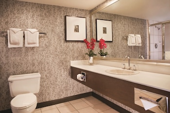 Royal Superior King Room