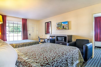 Basic Single Room, Smoking