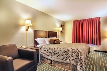 Deluxe Single Room, 1 King Bed, Smoking