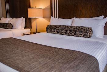 Standard Room, 2 Queen Beds, Non Smoking, Refrigerator & Microwave