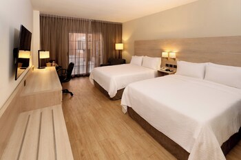 Standard Room, 2 Queen Beds