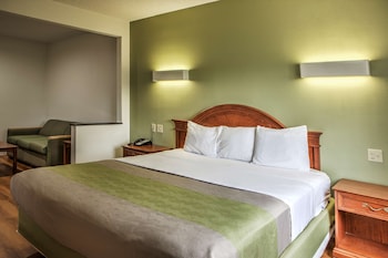 Deluxe Suite, 1 Queen Bed, Non Smoking
