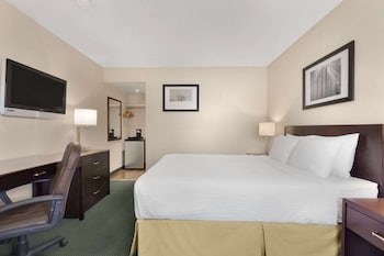 Standard Room, 1 Queen Bed, Smoking