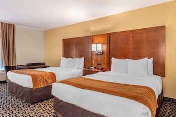 Standard Room, 2 Queen Beds, Non Smoking