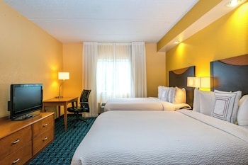Suite, Multiple Beds