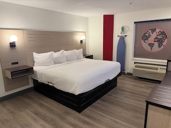 Room, 1 King Bed, Non Smoking