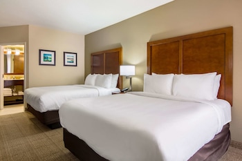 Standard Room, 2 Queen Beds, Non Smoking