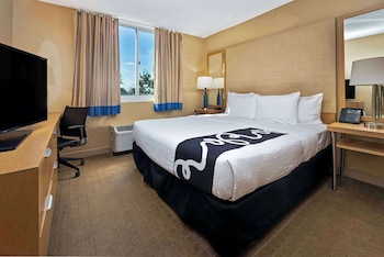 Executive Room, 1 King Bed, Non Smoking