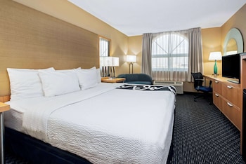 Deluxe Room, 1 King Bed, Non Smoking