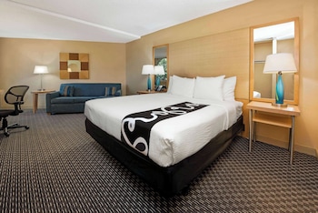 Room, 1 Queen Bed, Accessible, Non Smoking (Bathtub)