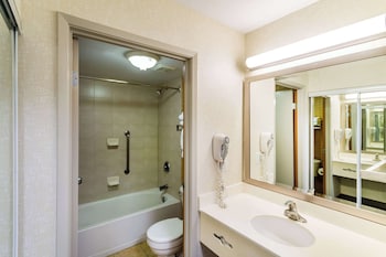 Standard Room, 2 Queen Beds