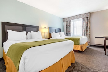 Room, 2 Queen Beds, Non Smoking