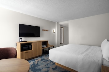 Standard Room, 1 King Bed