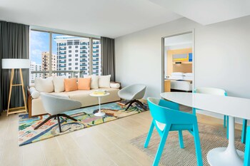 Suite, 1 King Bed, Balcony, Pool View