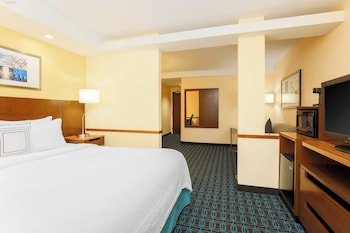 Room, 1 King Bed, Accessible Bathtub