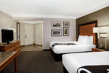 Deluxe Room, 2 Double Beds, Non Smoking