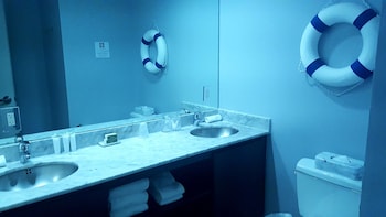 Junior Suite, Pool View