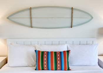Coastal King Balcony