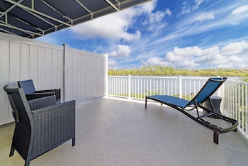 Room, 2 Queen Beds, Non Smoking, Balcony