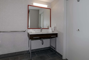 Room, 1 King Bed, Accessible, Non Smoking