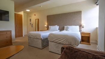 Standard Twin Room, 2 Twin Beds, Canal View