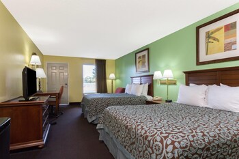 Standard Room, 2 Queen Beds