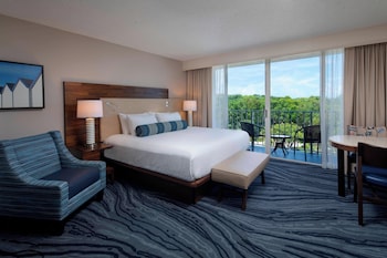 Suite, 1 Bedroom, Balcony (View)