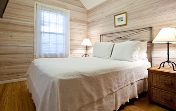 Arch House 2 Bedroom Suite