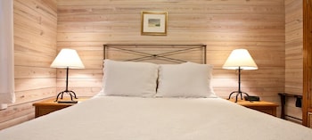Arch House 2 Bedroom Suite