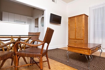 Arch House 2 Bedroom Suite