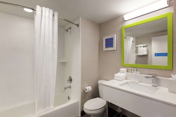Standard Room, 2 Double Beds