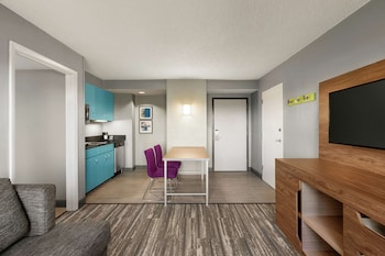 Spacious Suite, 1 Bedroom (2 Double Beds and 1 Sofabed)