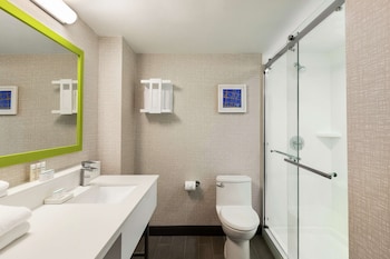 Standard Room, 2 Double Beds