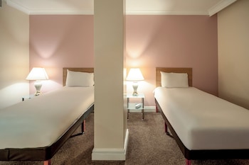 Twin Room, No Windows