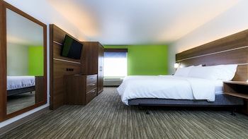 Standard Room, 1 King Bed with Sofa bed