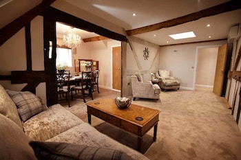 Suite, 1 Double Bed, Kitchen, Golf View (Full Kitchen)