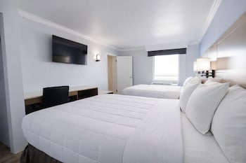 2 Queen Size Bed, Non Smoking