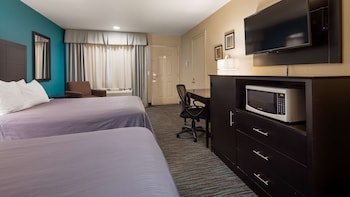 Standard Room, 2 Queen Beds, Non Smoking, Refrigerator & Microwave