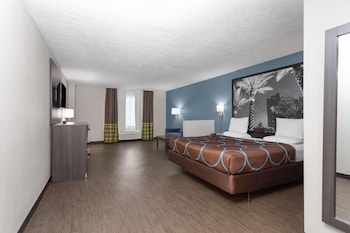 Studio Suite, 1 King Bed, Non Smoking