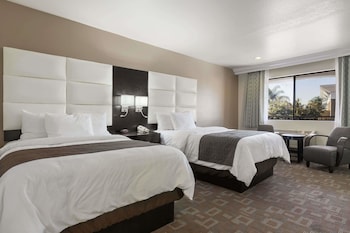 Double Room, 2 Double Beds