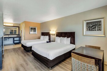 Standard Room, 2 Queen Beds