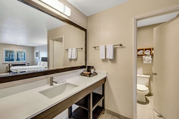 Standard Room, 2 Queen Beds