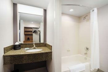 Room, 2 Queen Beds